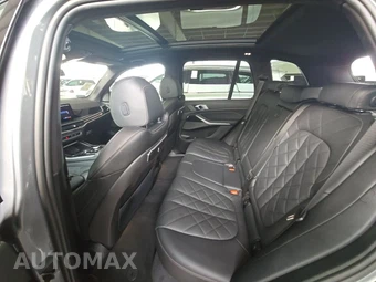 2024 BMW X5 Sports Activity Vehicle xDrive50e M SPORT LINE - miniatura 13