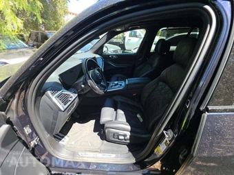 2024 BMW X5 Sports Activity Vehicle xDrive50e M SPORT LINE - miniatura 3
