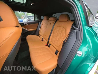 2024 BMW X6 Sports Activity Coupe M60i – miniatura 13