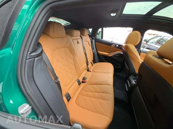 2024 BMW X6 Sports Activity Coupe M60i – miniatura 16