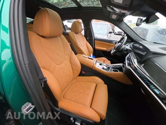 2024 BMW X6 Sports Activity Coupe M60i – miniatura 18