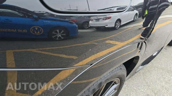 2024 BMW X6 Sports Activity Coupe M60i xDrive - miniatura 24