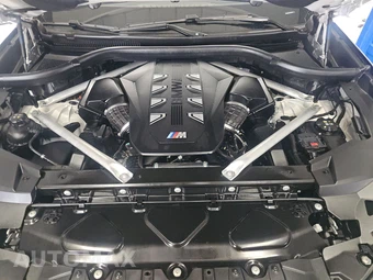 2024 BMW X6 Sports Activity Coupe M60i xDrive - miniatura 15