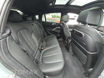 2024 BMW X6 Sports Activity Coupe M60i xDrive - miniatura 16