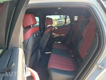 2024 BMW X6 Sports Activity Coupe M60i xDrive – miniatura 10