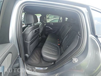 2024 BMW X6 Sports Activity Coupe xDrive40i - miniatura 19