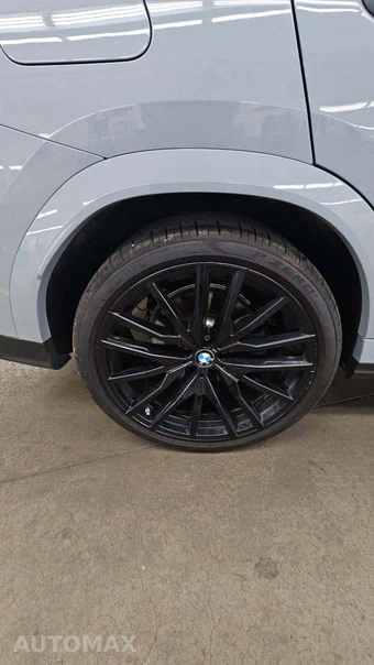2024 BMW X6 Sports Activity Coupe xDrive40i - miniatura 26