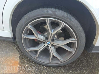 2024 BMW X6 Sports Activity Coupe xDrive40i - miniatura 24