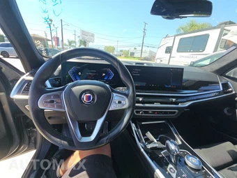 2024 BMW X7 Sports Activity Vehicle ALPINA XB7 - miniatura 11