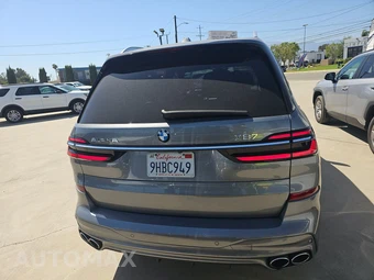 2024 BMW X7 Sports Activity Vehicle ALPINA XB7 - miniatura 5