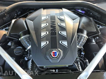 2024 BMW X7 Sports Activity Vehicle ALPINA XB7 - miniatura 16