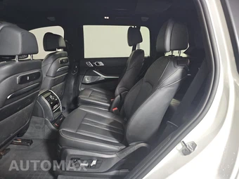 2024 BMW X7 Sports Activity Vehicle ALPINA XB7 - miniatura 13