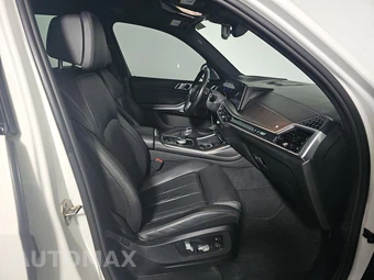 2024 BMW X7 Sports Activity Vehicle ALPINA XB7 - miniatura 8