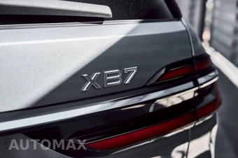 2024 BMW X7 Sports Activity Vehicle ALPINA XB7 - miniatura 11