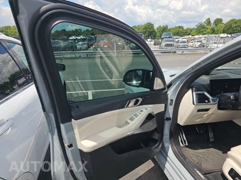 2024 BMW X7 Sports Activity Vehicle M60i – miniatura 15