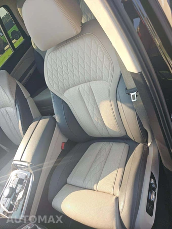 2024 BMW X7 Sports Activity Vehicle M60i – miniatura 3
