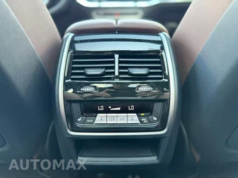 2024 BMW X7 Sports Activity Vehicle xDrive40i - miniatura 23