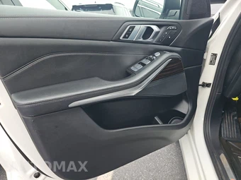 2024 BMW X7 Sports Activity Vehicle xDrive40i - miniatura 9