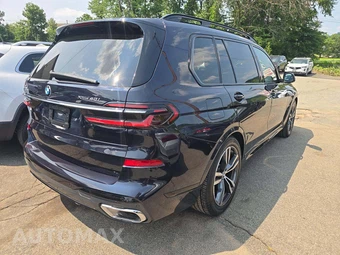 2024 BMW X7 Sports Activity Vehicle xDrive40i M SPORT LINE - miniatura 3