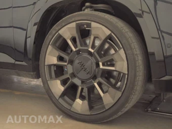 2024 BMW XM - miniatura 10
