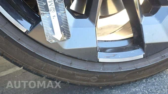 2024 BMW XM – miniatura 26