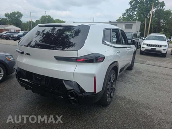 2024 BMW XM - miniatura 3