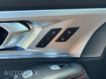 2024 BMW XM Label Red - miniatura 18