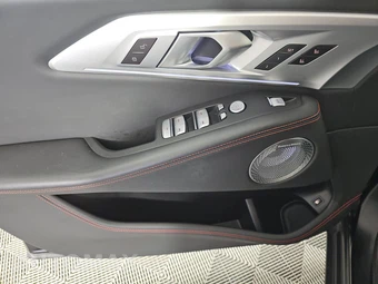 2024 BMW XM Label Red - miniatura 9