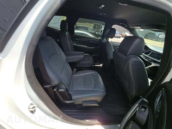 2024 Buick Enclave Essence 1SL - miniatura 17