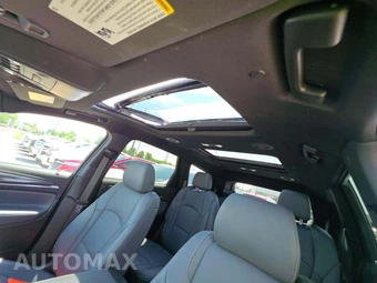 2024 Buick Enclave Essence 1SL - miniatura 11