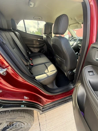 2024 Buick Encore GX Sport Touring 1SD - miniatura 10