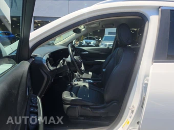 2024 Buick Encore GX Sport Touring 1SD - miniatura 7