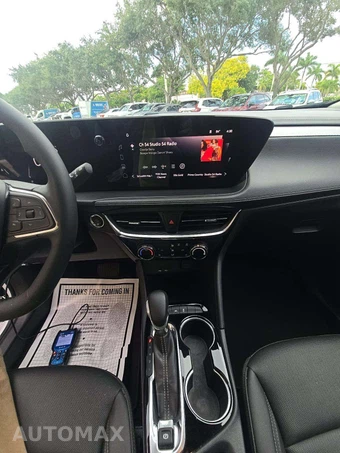 2024 Buick Encore GX Sport Touring 1SD - miniatura 7