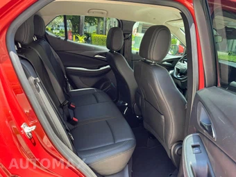 2024 Buick Encore GX Sport Touring 1SD - miniatura 12
