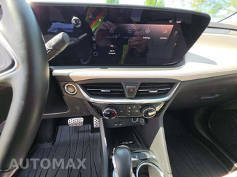 2024 Buick Encore GX Sport Touring 1SD - miniatura 7