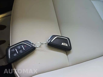 2024 Cadillac CT4 Luxury 1SB - miniatura 8