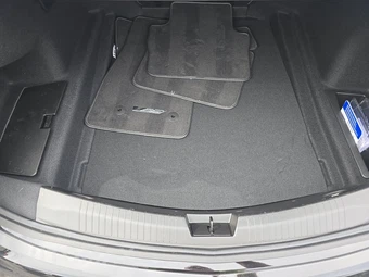 2024 Cadillac CT5 V-Series 1SF - miniatura 16