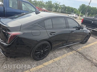 2024 Cadillac CT5 V-Series 1SF - miniatura 4