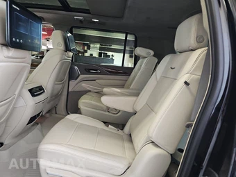 2024 Cadillac Escalade ESV Sport Platinum - miniatura 14