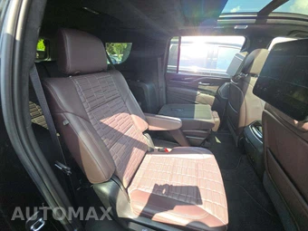 2024 Cadillac Escalade ESV Sport Platinum - miniatura 17