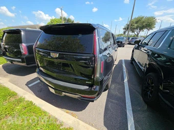 2024 Cadillac Escalade ESV Sport Platinum - miniatura 3
