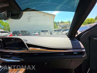 2024 Cadillac Escalade Premium Luxury - miniatura 17