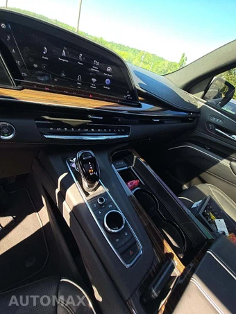 2024 Cadillac Escalade Premium Luxury 1SB - miniatura 10