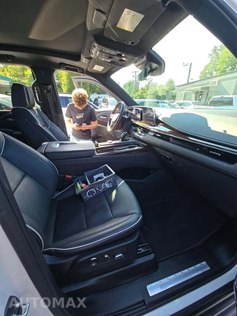 2024 Cadillac Escalade Premium Luxury 1SB - miniatura 19