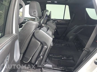 2024 Cadillac Escalade Sport Platinum - miniatura 13