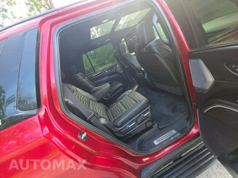 2024 Cadillac Escalade V-Series - miniatura 14