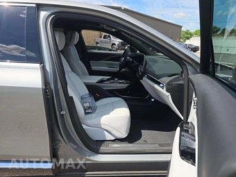 2024 Cadillac LYRIQ Luxury 1 w/1SC - miniatura 16