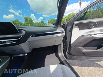 2024 Cadillac LYRIQ Luxury 1 w/1SC - miniatura 17