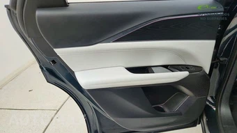 2024 Cadillac LYRIQ Luxury 1 w/1SC - miniatura 34