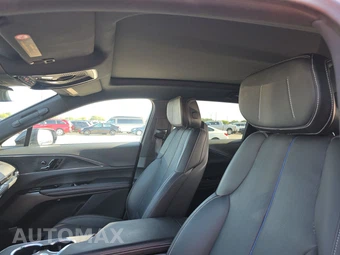 2024 Cadillac LYRIQ Luxury 1 w/1SC - miniatura 17
